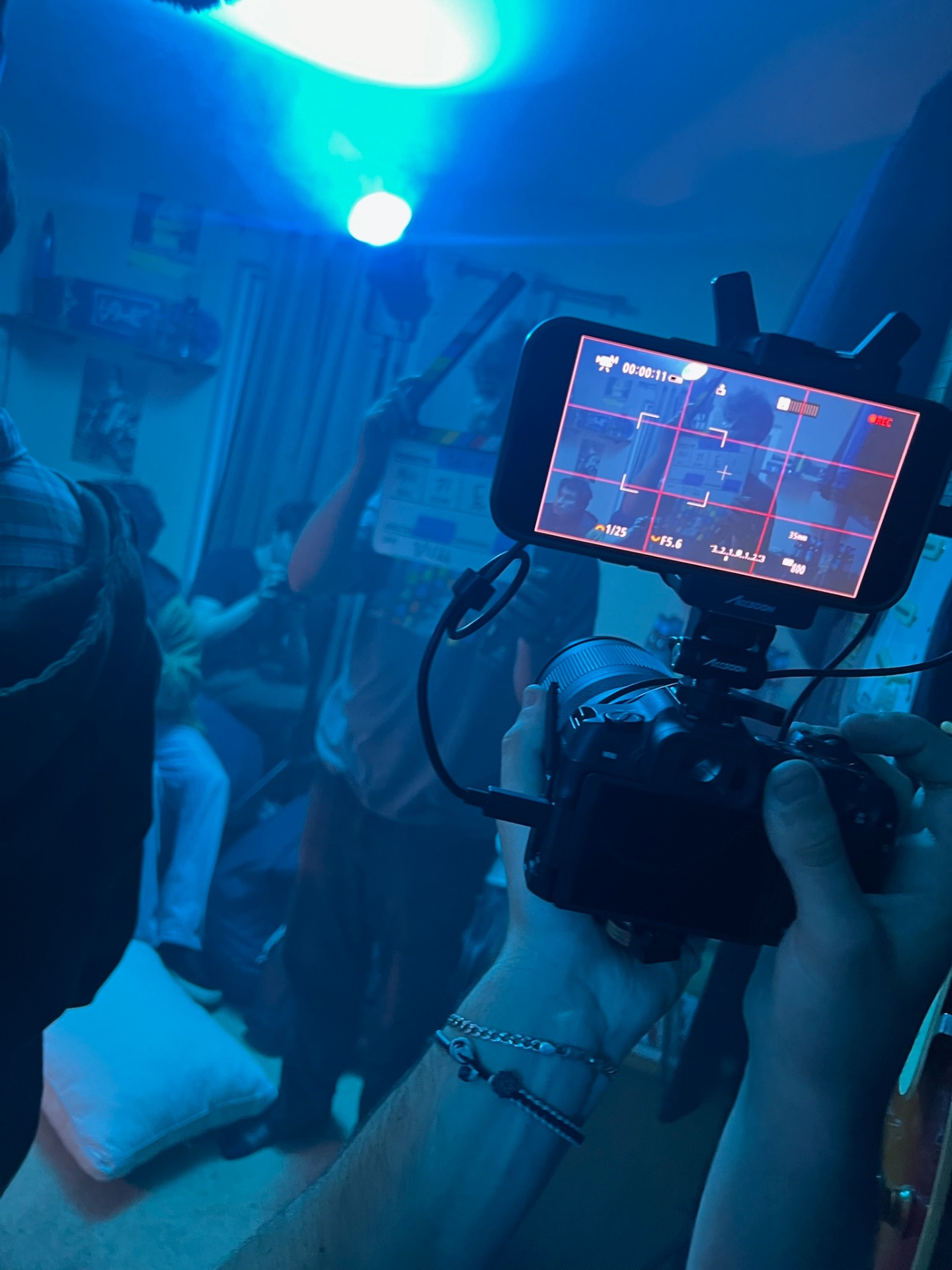 Rolling · camera monitor