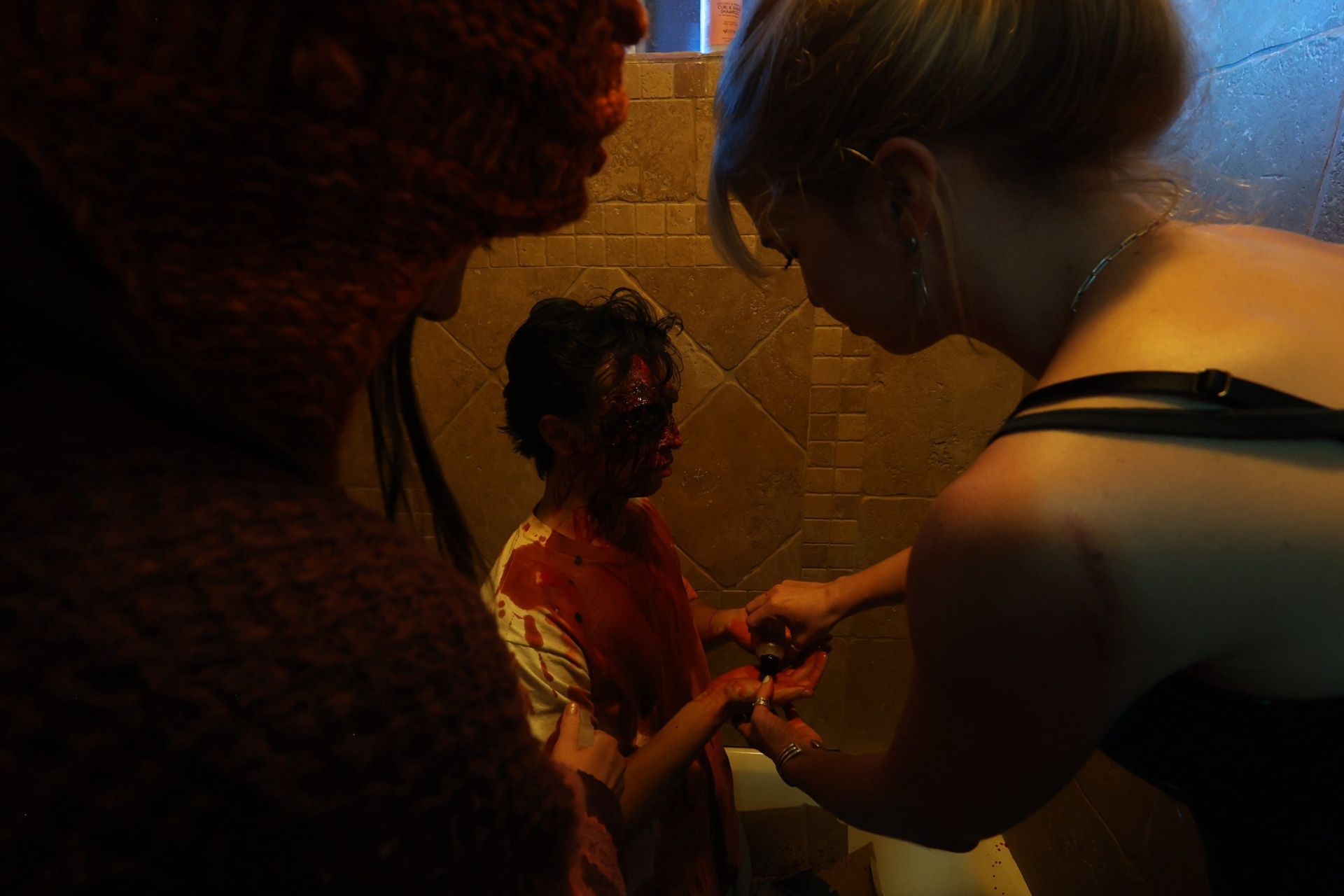 SFX touch-ups · bathroom set